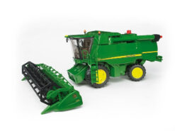 BRUDER 2132 Kombajn JOHN DEERE T670i