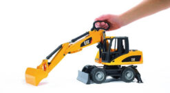BRUDER 2445 Bager CAT kolesový