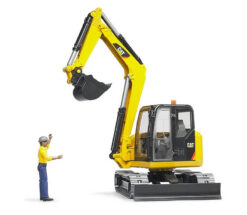 BRUDER 2466 Bager CAT s figúrkou