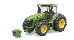 BRUDER 3050 Zelený TRAKTOR JOHN DEERE 7930
