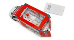 BRUDER 2676 MB Sprinter sanitka s vodičom, majákom a sirénou