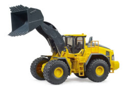 BRUDER 2458 Kolesový nakladač Volvo L260H